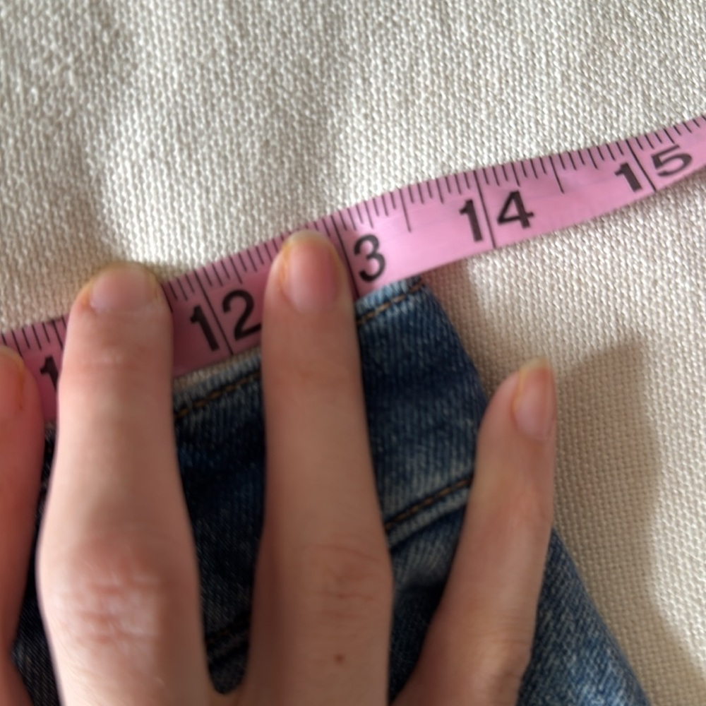 Abercrombie & Fitch 90s Straight Ultra High Rise Curve Love Jeans - Picture 5 of 7